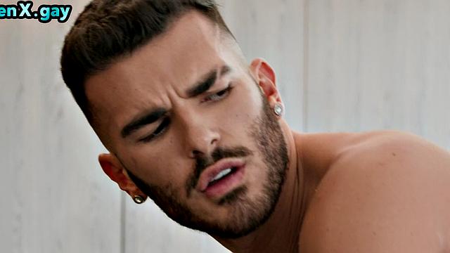 Manly jock bareback fucks bottom in greedy asshole