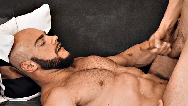 Top jock bareback fucks muscled BF until cumshot ending