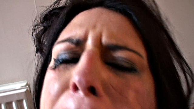 SSophie Garcia wants you to watch her get creampied