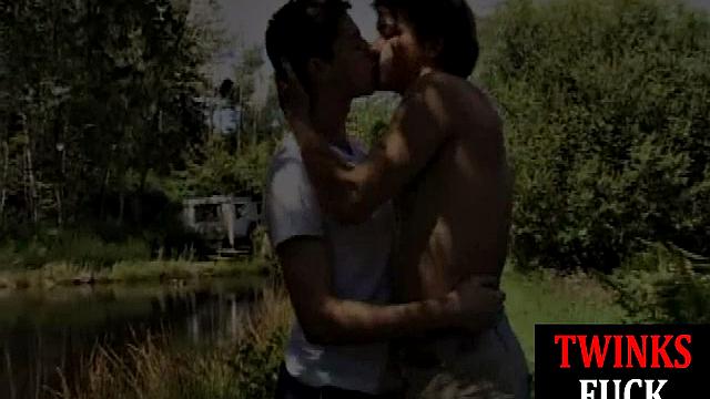 A kinky amateur twink get her bottom creamed after a hot rimjob and BJ