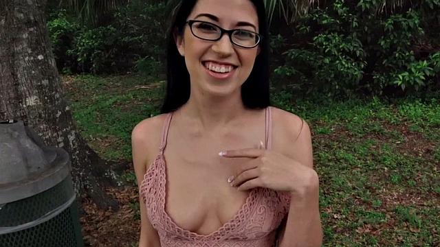 Pulled spex beauty pov fucked outdoors in erotic couple