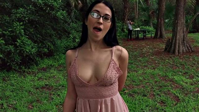 Pulled spex beauty pov fucked outdoors in erotic couple