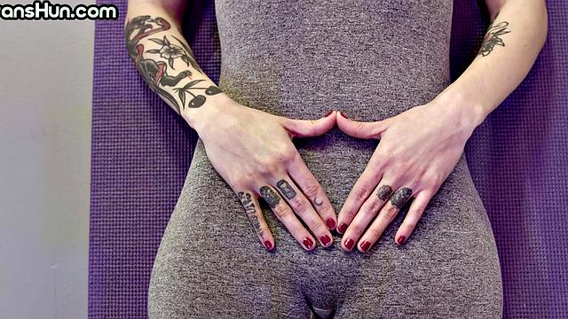 Trans hun fucks her yoga instructor in the middle of class