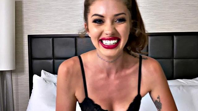 Roundass slut pounded in pussy before deepthroat