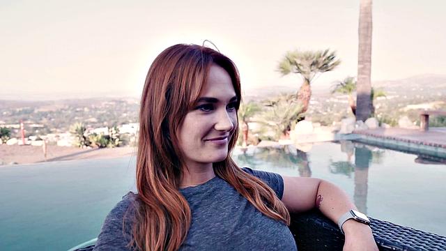 Siri Dahl - Behind the Scenes