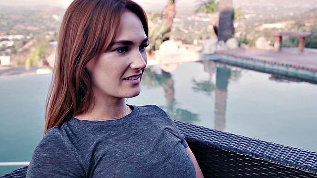 Siri Dahl - Behind the Scenes