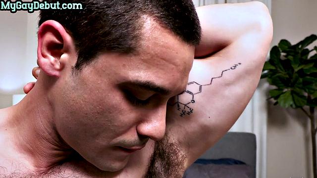 Hairy muscle stud solo awnking