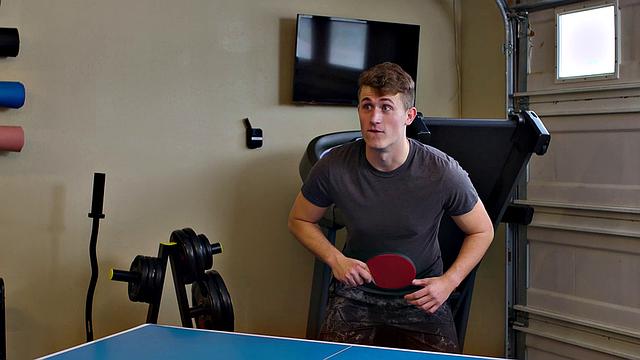 Сводные братья решили не спать: когда шутки переходят в анал