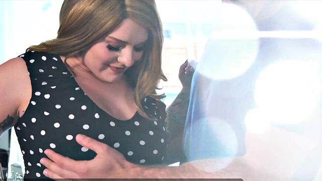 Amber Stevens Meets JMac