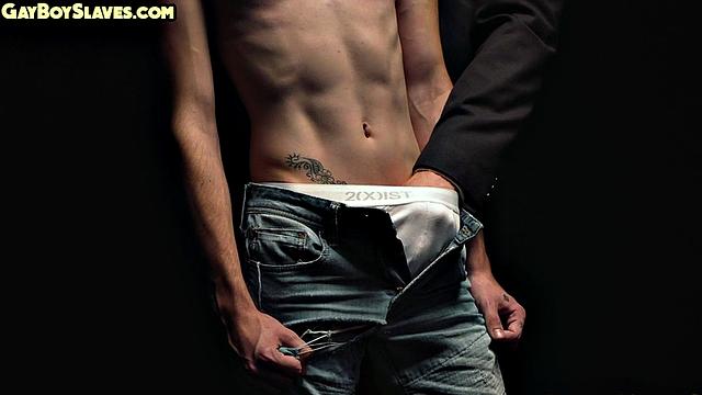 Skinny oiled submissive twink gets by dominant DILF