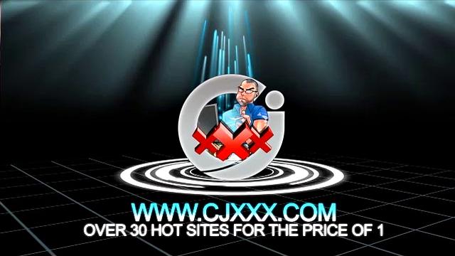 джонни кайфует от нежной дрочки с горячей девушкой