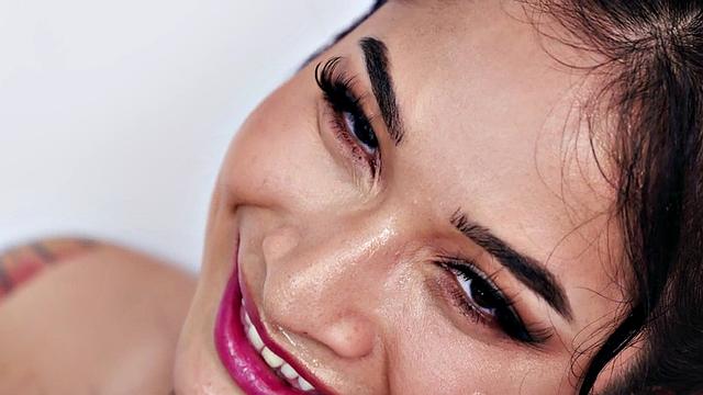 Cute inked 21yo nailed in bathroom by passionate BF