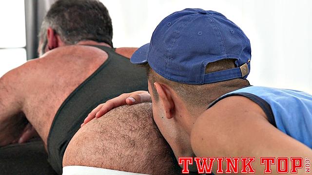 MILO MILES Chapter 10 - Low