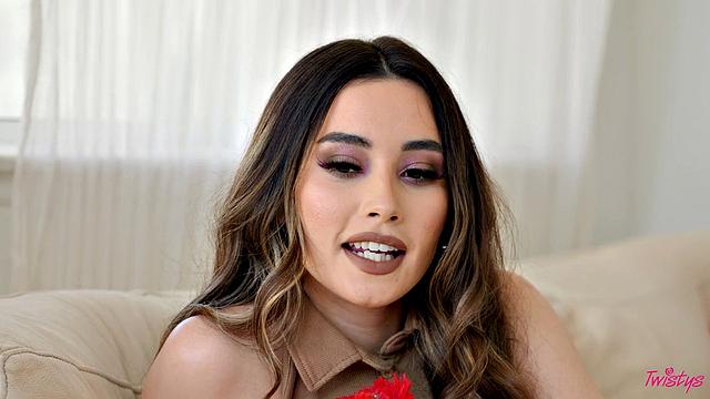 Girl Crush: Aidra & Aria