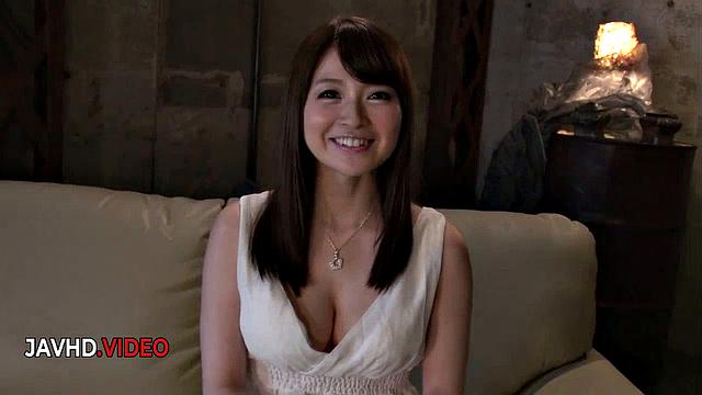 Intense Japanese Blowjob by Saya Niiyama Before Nice Pussy Fuck