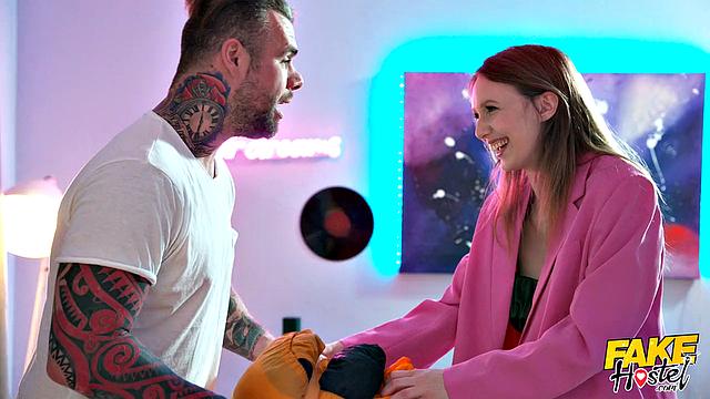 Sudden Threesome for Lovers