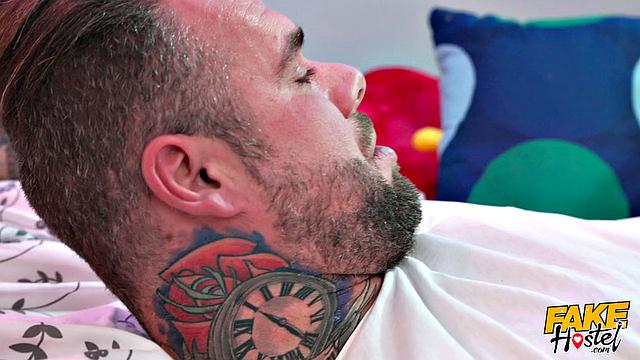 Sudden Threesome for Lovers