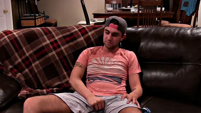 Amateur Troy Styles Beats Meat