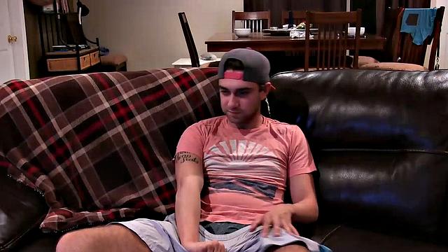 Amateur Troy Styles Beats Meat