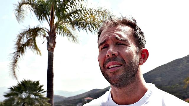 NAUGHTY TEEN BLONDE EMMA ROSIE GETS ASS FUCKED BY OLDER HANDYMAN