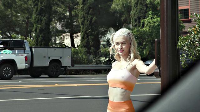 NAUGHTY TEEN BLONDE EMMA ROSIE GETS ASS FUCKED BY OLDER HANDYMAN