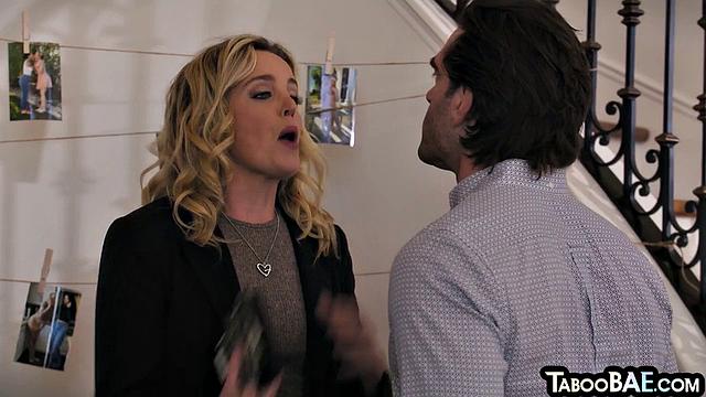 Cockhungry cougars in 3some