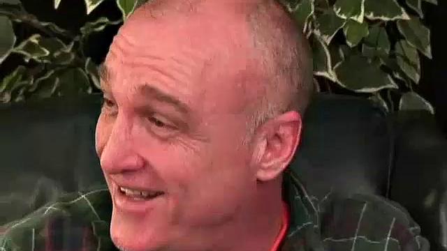 This man loves that ass play! A carpenter from northeast Georgia, Bo is in and out of Atlanta on a regular basis. He says he absolutely loves sex and would like to take as many dicks at a time as he can, which sounds good to me.