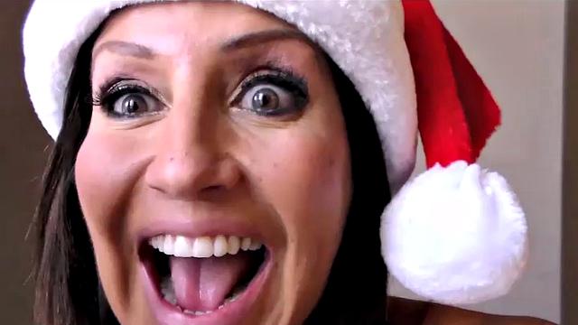 Tara Holiday Sucks Off Santa's Helper Marcus London