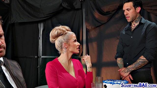 Beauty bae loves cocksucking