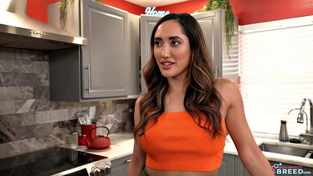 Stepmom Craves The Cream - S4:E3