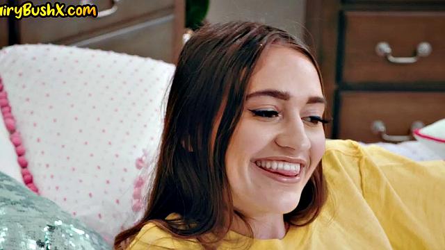 Hairybush 21yo petite babe rides cock in reverse cowgirl