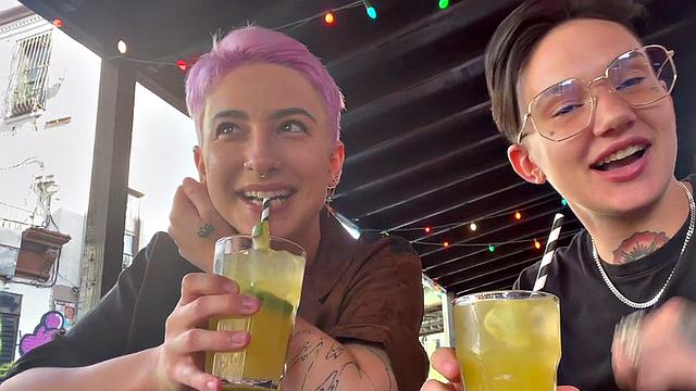 Tattooed queer licks GFs pussy in steamy sex at home