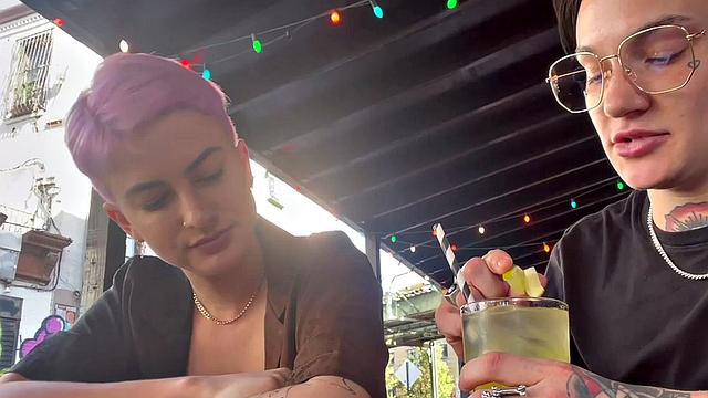 Tattooed queer licks GFs pussy in steamy sex at home