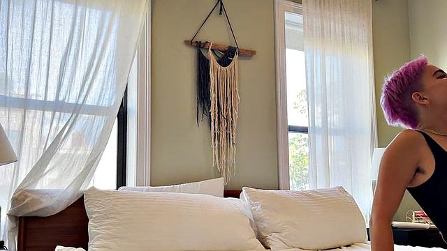 Tattooed queer licks GFs pussy in steamy sex at home