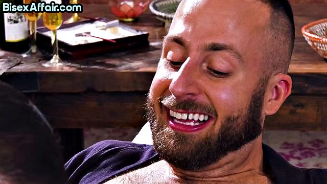 Inked babe cockriding while deepthroating