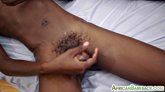 Naughty nubian jock gets assdrilled