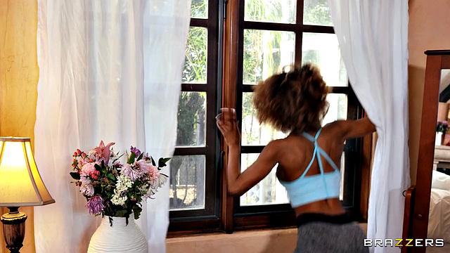 Jogging His Memory With Pussy