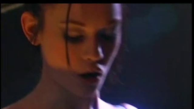 Bizarre Submissive Justine Jolie