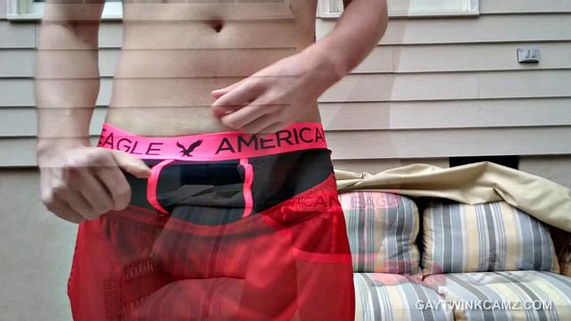 Amateur Stroking In The Sunlight