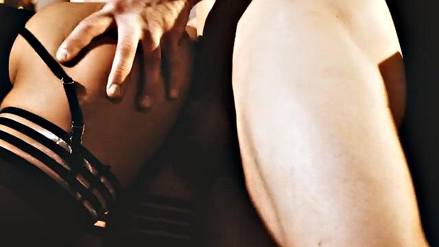 Seductive Ebony babe in lingerie gets fucked