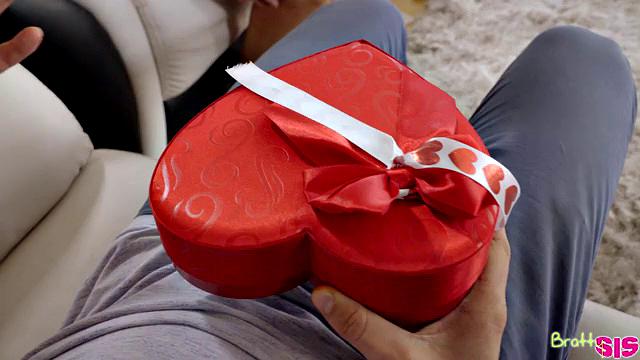 Valentine Love - S4:E4