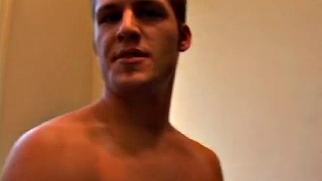 Skater Boy Alex Jerk Off His Meat