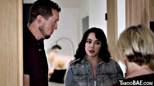 Anal-loving sluts hard fucked in a threesome