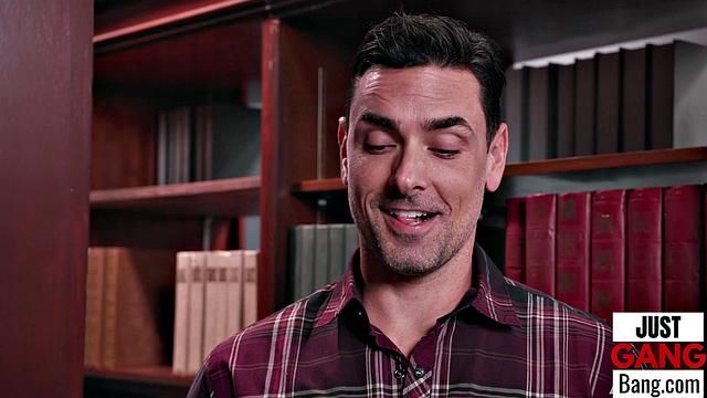 Big Booty Babe Stretching Both Holes