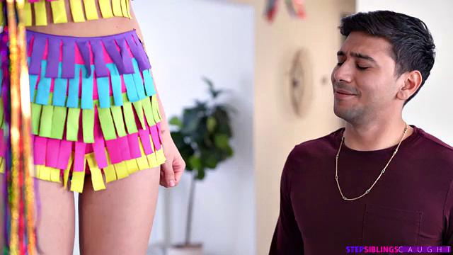 Let Me Stuff Your Stepsis - S26:E4