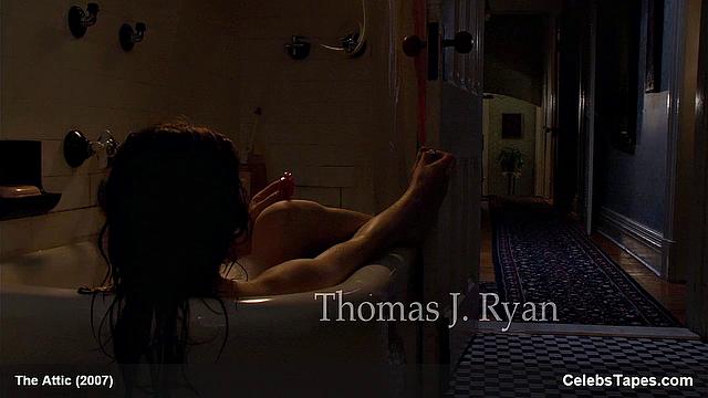 Alexandra Daddario side boobs