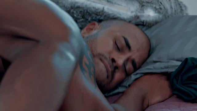 Black bottom bangs BBC hunk colleague on the bed