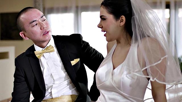 Cheating bride in stockings gets assfucked after wedding