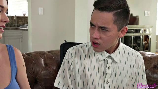 Hurry Stepson Get Pregnant - S1:E1