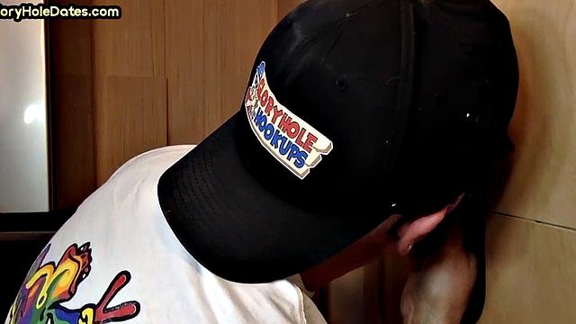 BJ gloryhole DILF eats Black cock in closeup